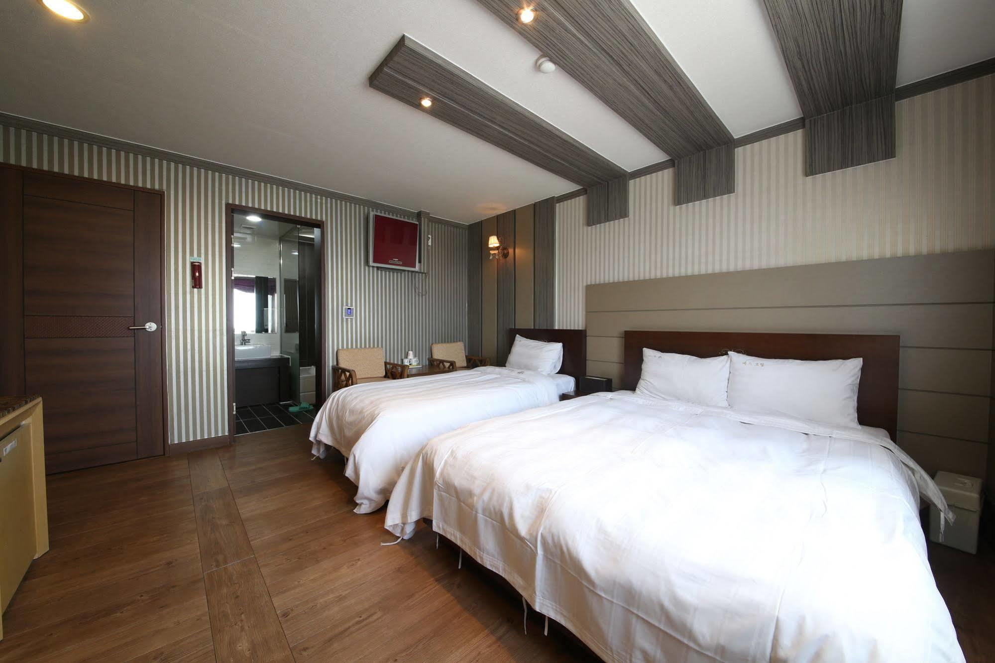 Yes Motel 群山 外观 照片