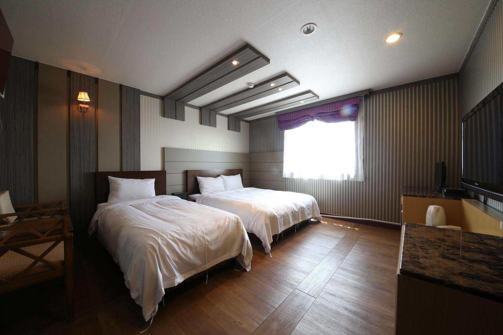 Yes Motel 群山 外观 照片