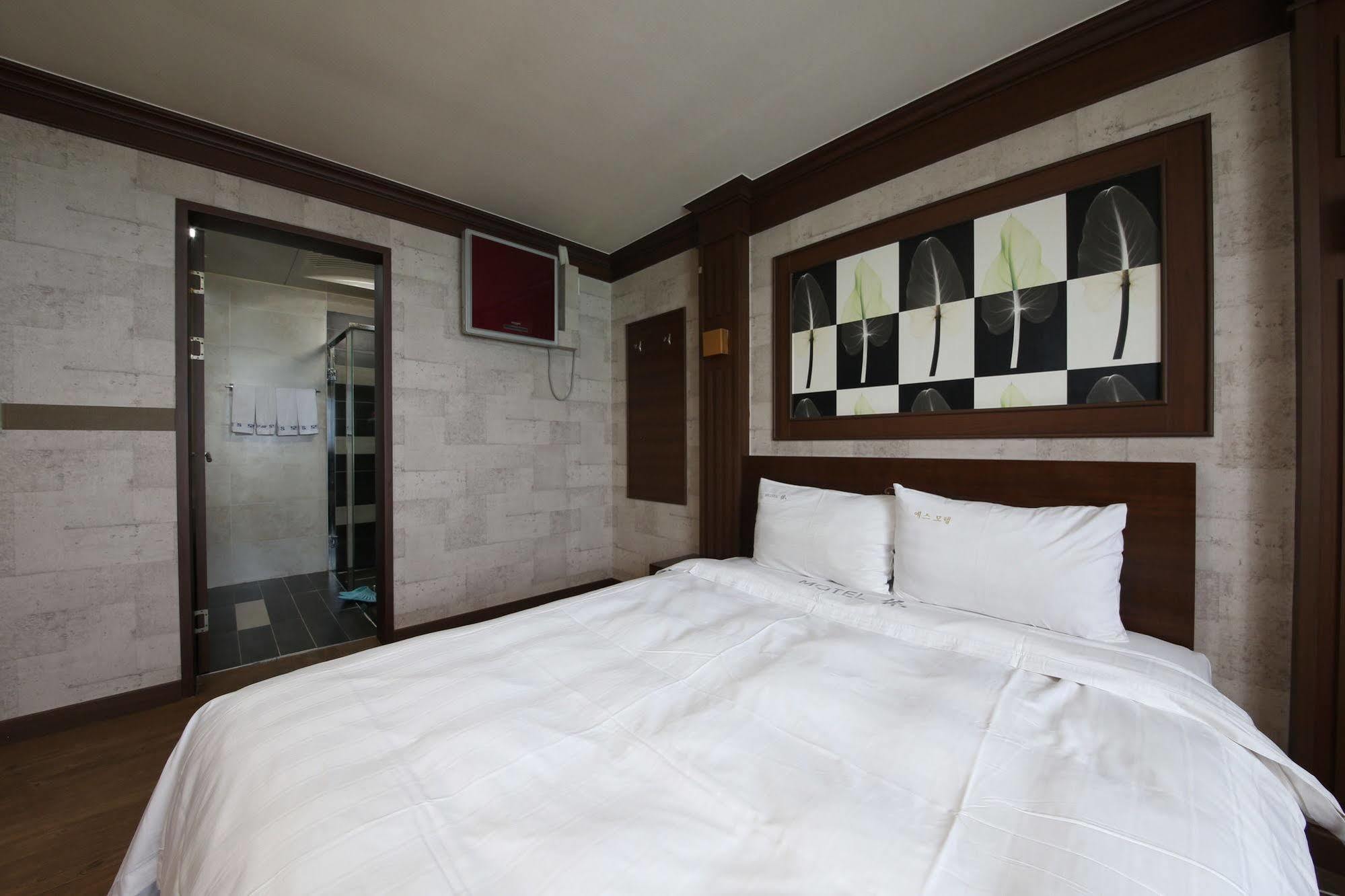 Yes Motel 群山 外观 照片